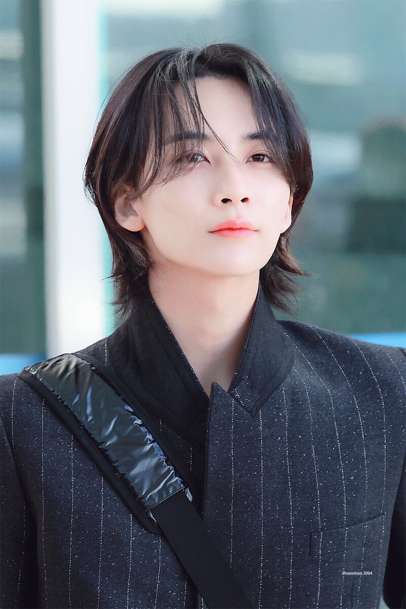 230116 SEVENTEEN Jeonghan - ICN documents 3