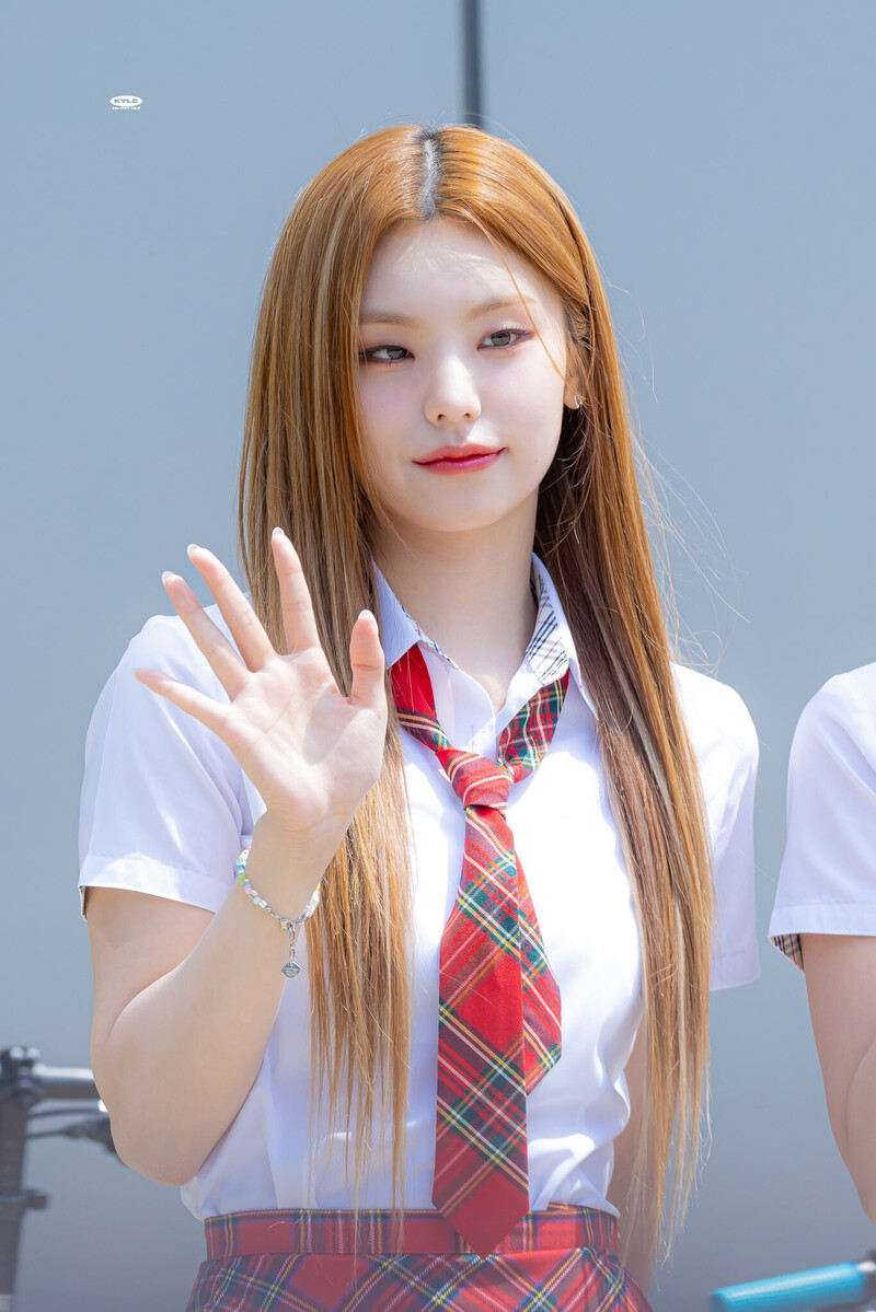 230706 ITZY Yeji - Knowing Bros Commute documents 21