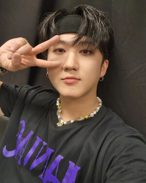 230203 STRAY KIDS Instagram Update - ChangBin