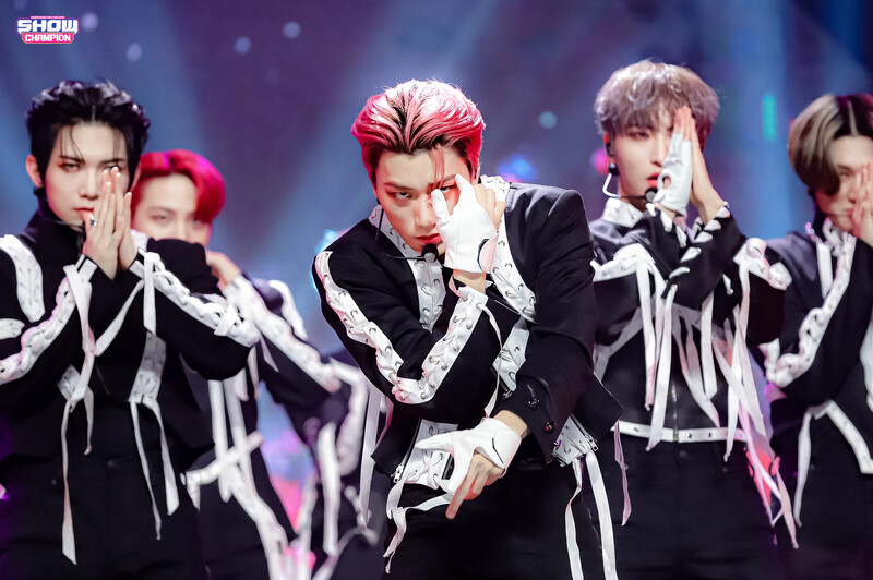 210319 ATEEZ Performing "Fireworks (I'm the One) on Show Champion | Naver Update documents 5