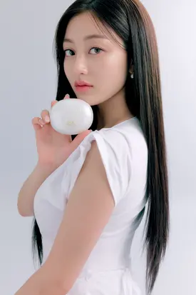 TWICE Jihyo for Milk Touch 2024 - All-day Skin Fit Pearl Glow Cushion