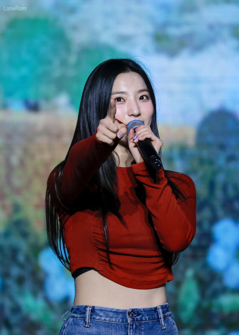 240518 fromis_9 Saerom - Spring Breeze Campus Festival documents 1