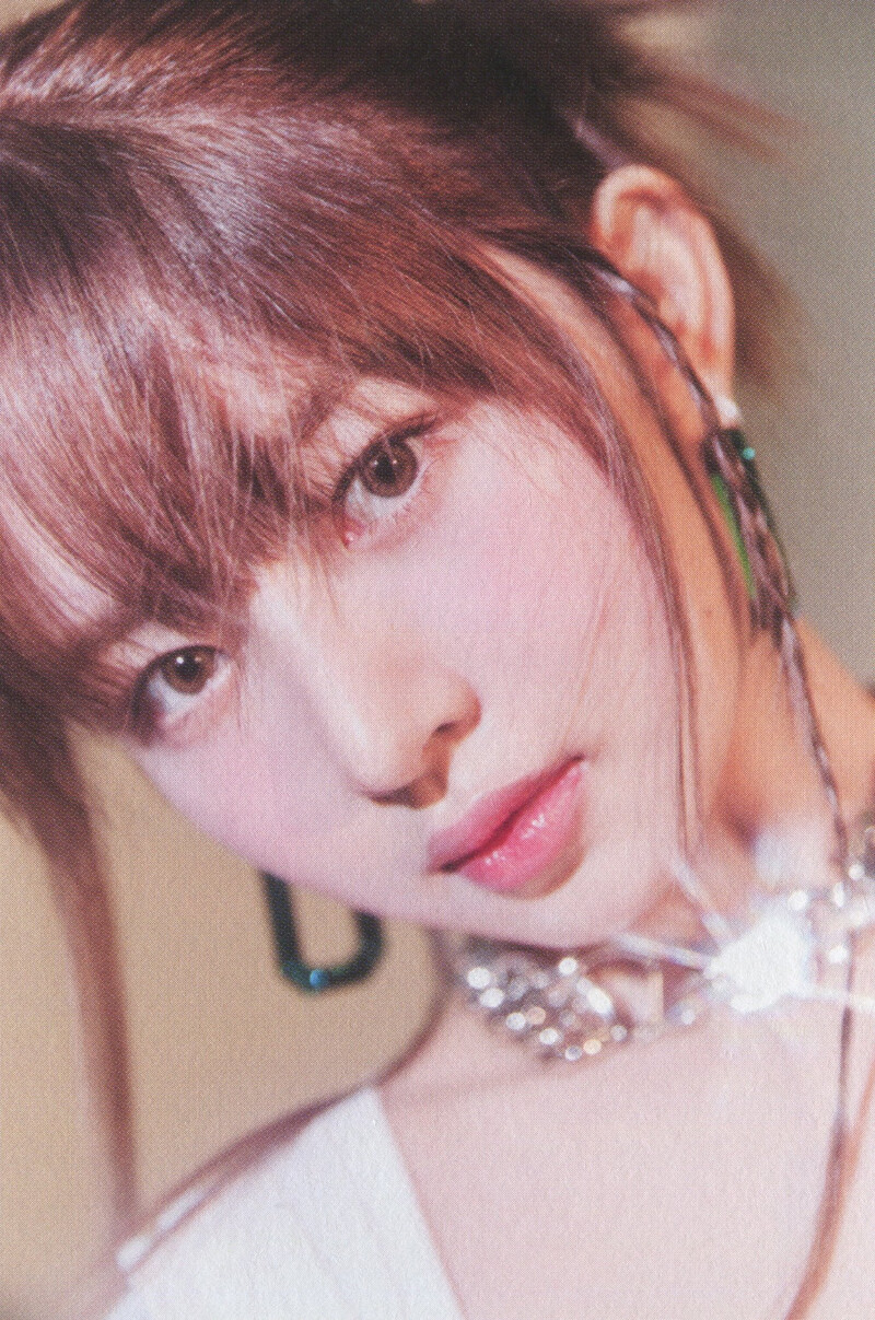 IVE - 3rd Single Album 'After LIKE' [SCANS] documents 9