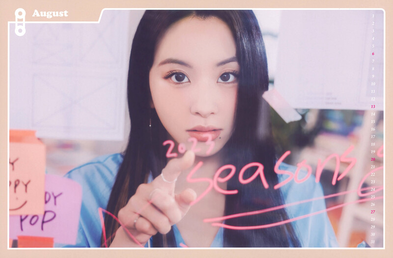 TWICE 2023 Season's Greetings "SECRET LIFE@HOUSE" Scans documents 16