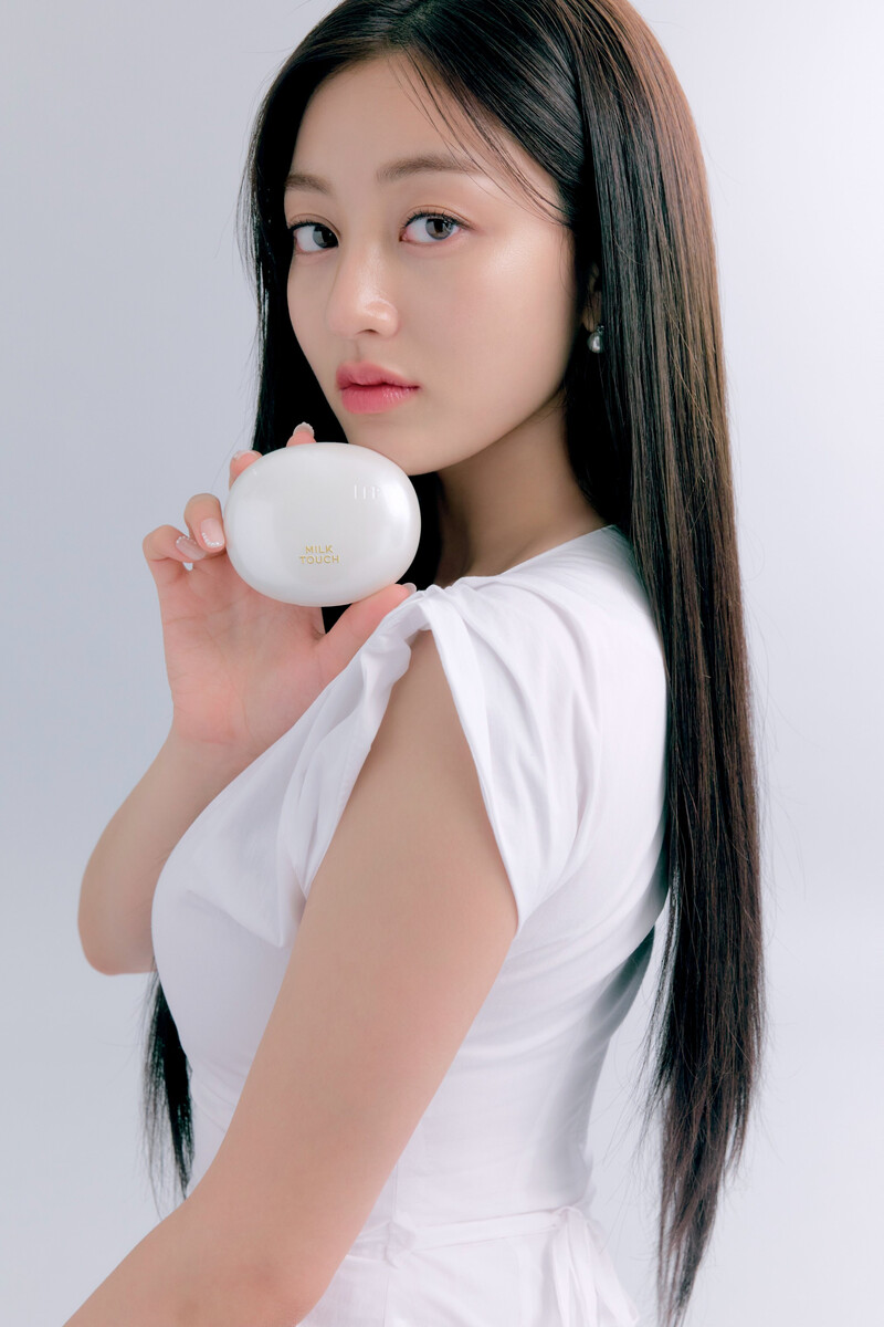 TWICE Jihyo for Milk Touch 2024 - All-day Skin Fit Pearl Glow Cushion documents 1