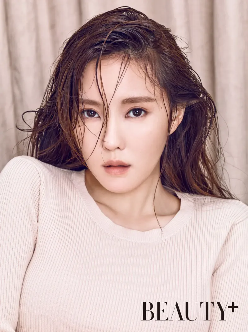 Hyomin_Beauty+_Magazine_March_2016_3.jpg