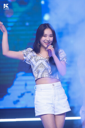 220513 KCON Twitter Update - Brave Girls Minyoung Official Stage Photos