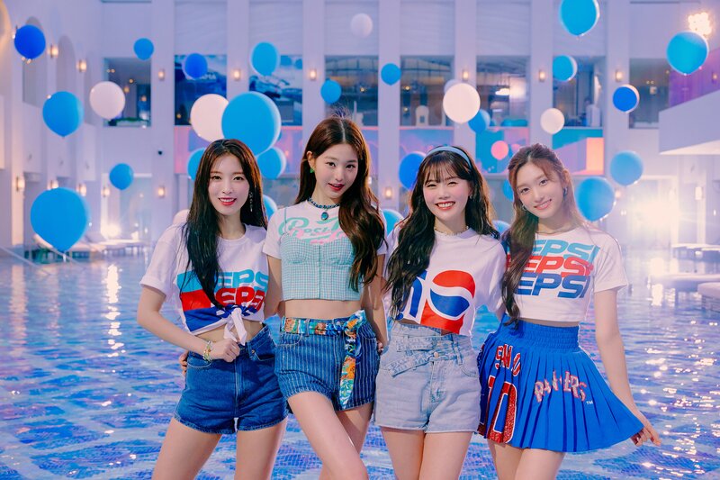 220704 Starship Naver - OH MY GIRL Arin & Hyojung with IVE Wonyoung & Leeseo - Pepsi 'BLUE & BLACK' MV Behind documents 1