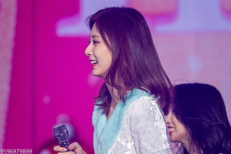 211225 - TWICE 4th World Tour - Tzuyu documents 4