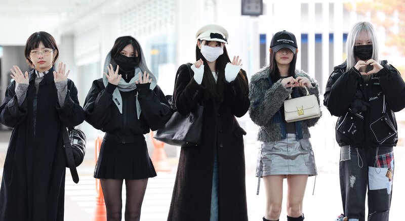 240223 IVE at Incheon International Airport | kpopping