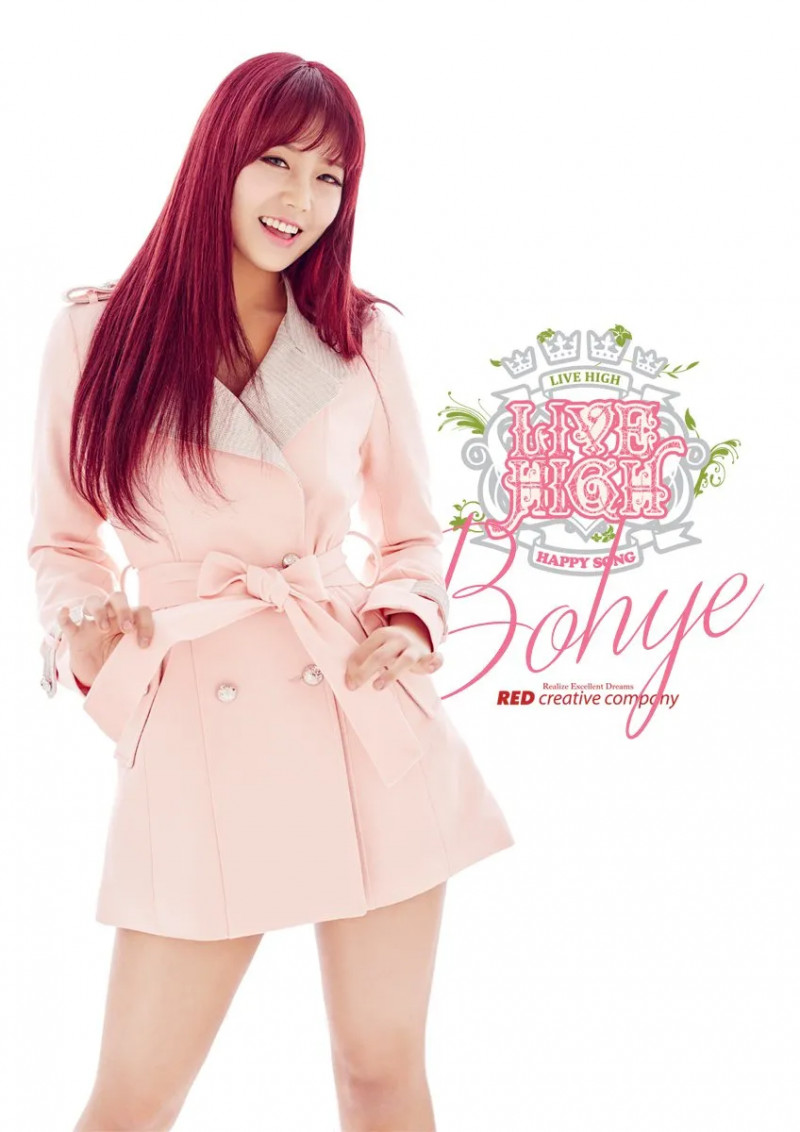 LIVE_HIGH_Bohye_Happy_Song_promo_photo_(2).png