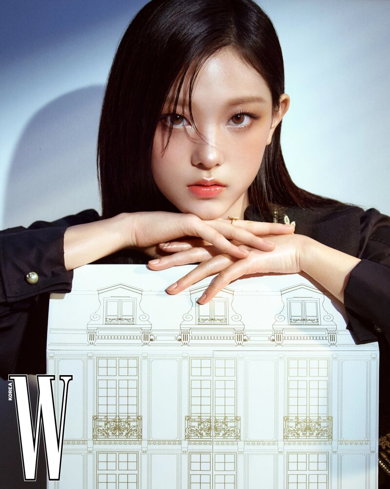 NewJeans Haerin x Dior Beauty for W Korea Digital Issue documents 4