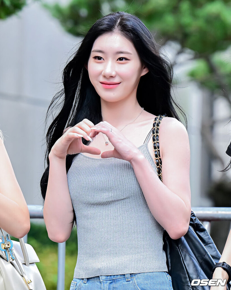 230825 ITZY Chaeryeong - Music Bank Recording documents 5