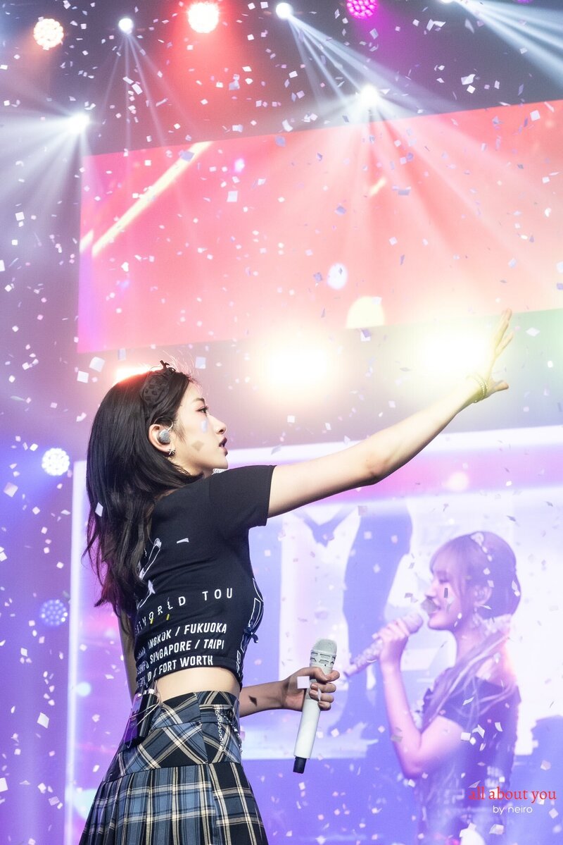 240713 IVE Yujin - 1st World Tour ‘Show What I Have’ in Manila documents 5