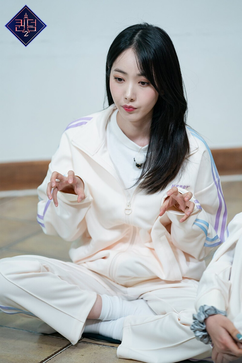 220510 MNET Naver Update- QUEENDOM 2 Workshop Dance Unit: 'CABBAGE' Behind The Scenes documents 5