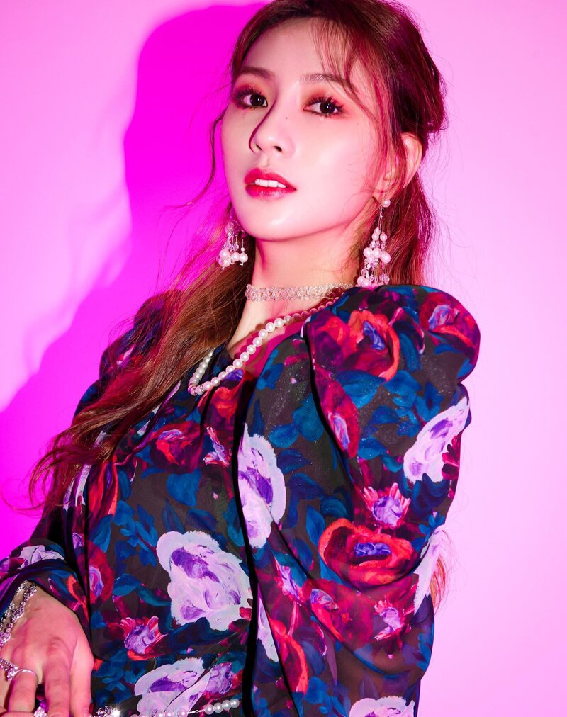 Apink Hayoung May 2022 pictorial documents 12