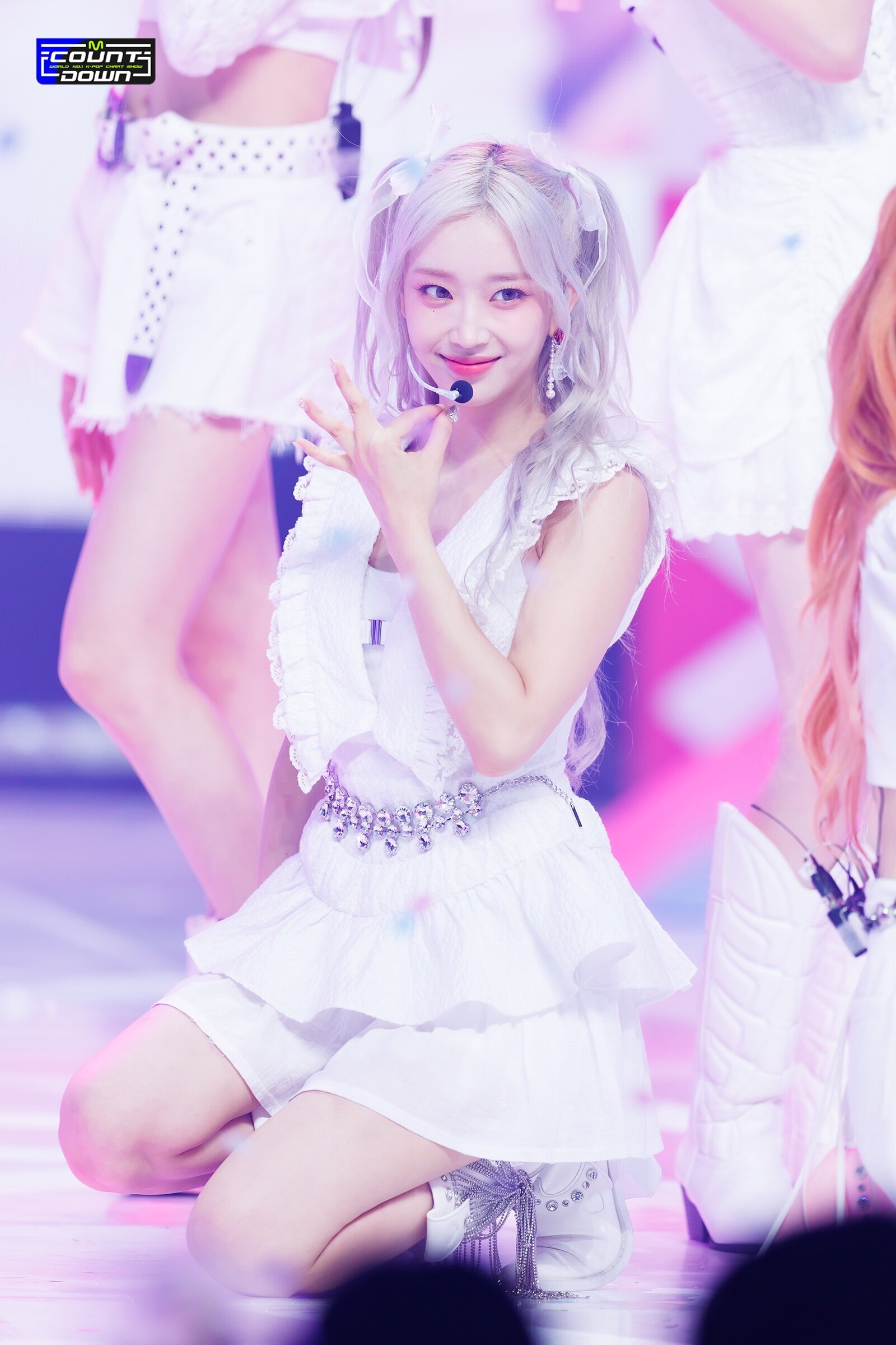 230824 STAYC Sumin - 'Bubble' at M COUNTDOWN | kpopping