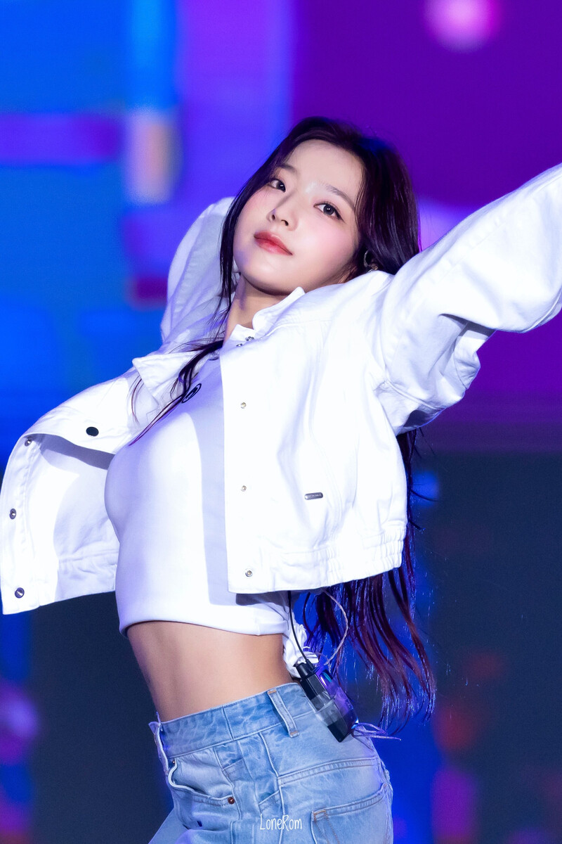 240927 fromis_9 Saerom - Hanseong Baekje Cultural Festival documents 2