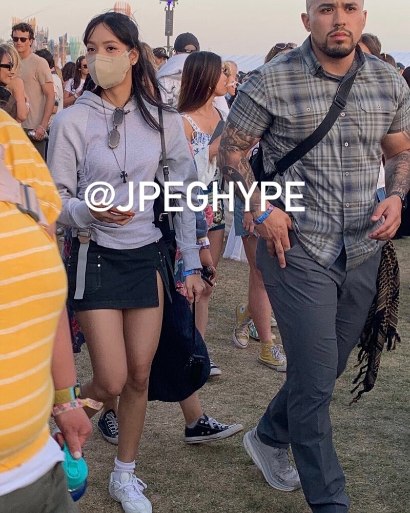 240413 - jpeghype Instagram Update with LISA - LISA at Coachella 2024 documents 1