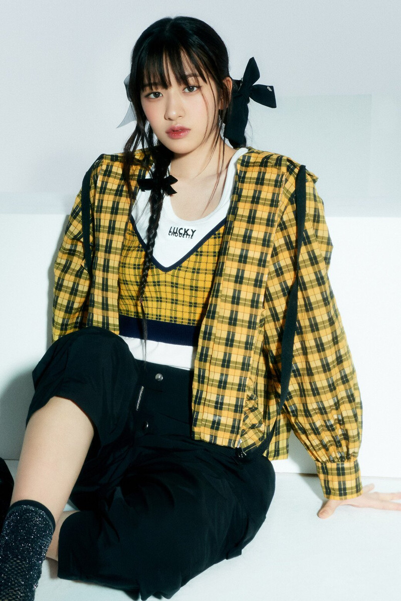 IVE Yujin for Lucky Chouette 23SS Collection documents 13