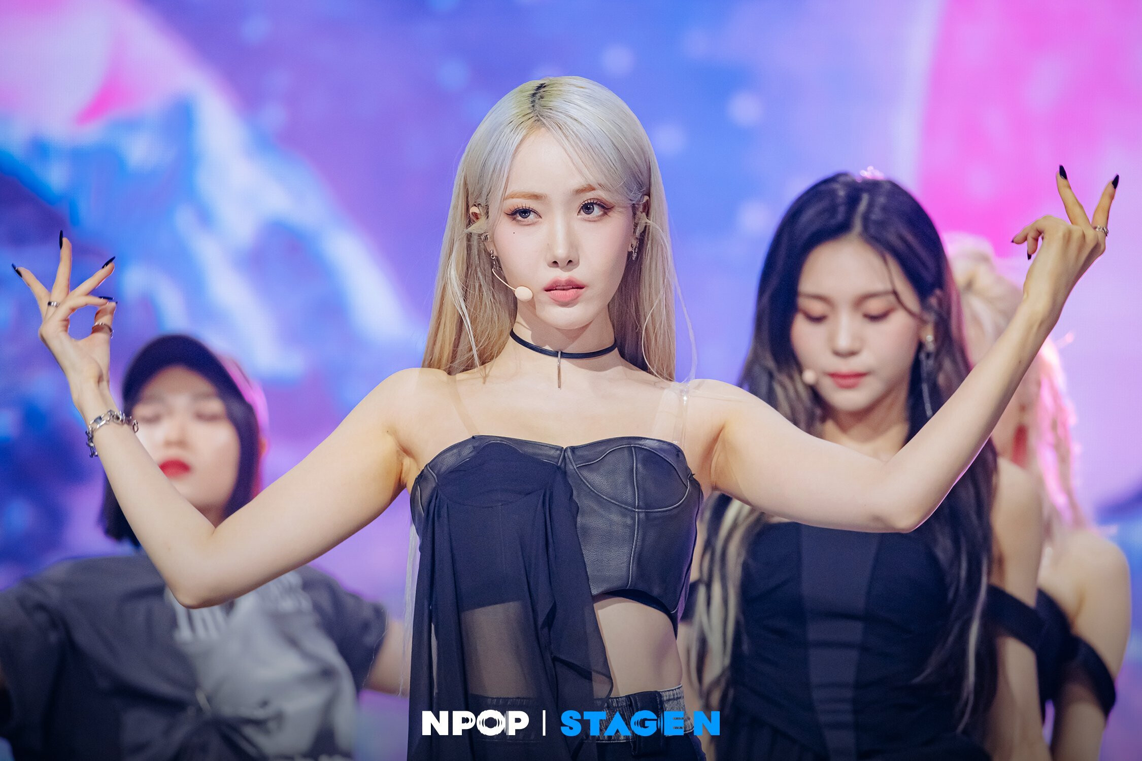 231117 NPOP Twitter Post - VIVIZ - 'Maniac' & 'Untie' Behind | kpopping