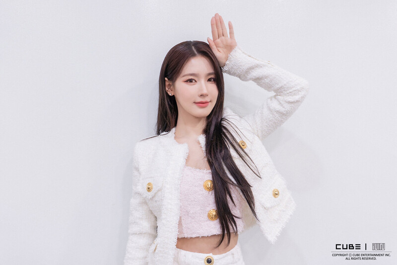 (G)I-DLE 2023 Year Stages Behind Photos documents 18