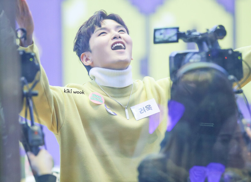 190108 Ryeowook at Idol Radio documents 9