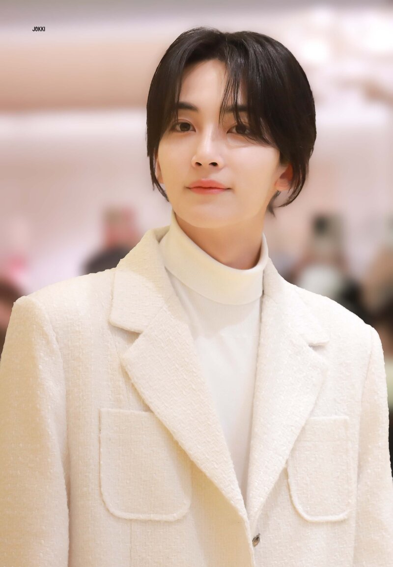230303 SEVENTEEN Jeonghan at the Acqua Di Parma Perfume Launching Event documents 15