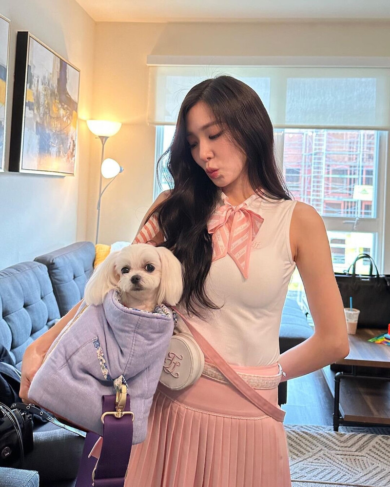 230522 Tiffany Instagram update documents 2