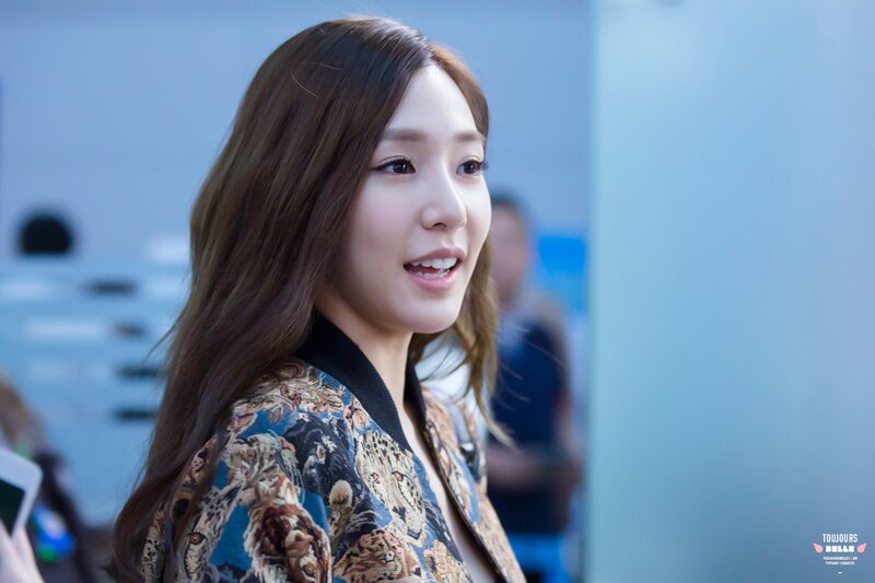 160506 Girls' Generation Tiffany at Incheon Airport | kpopping