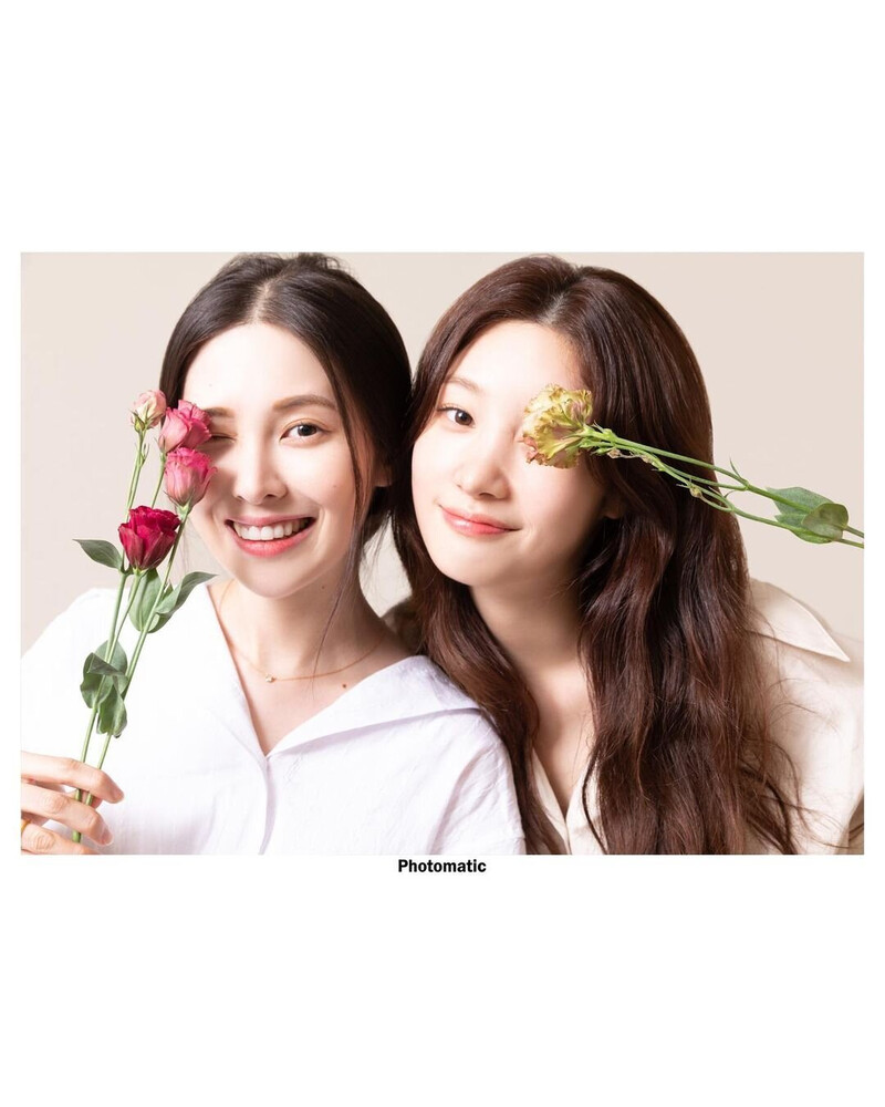 220901 DIA Yebin Instagram Update with Chaeyeon documents 2