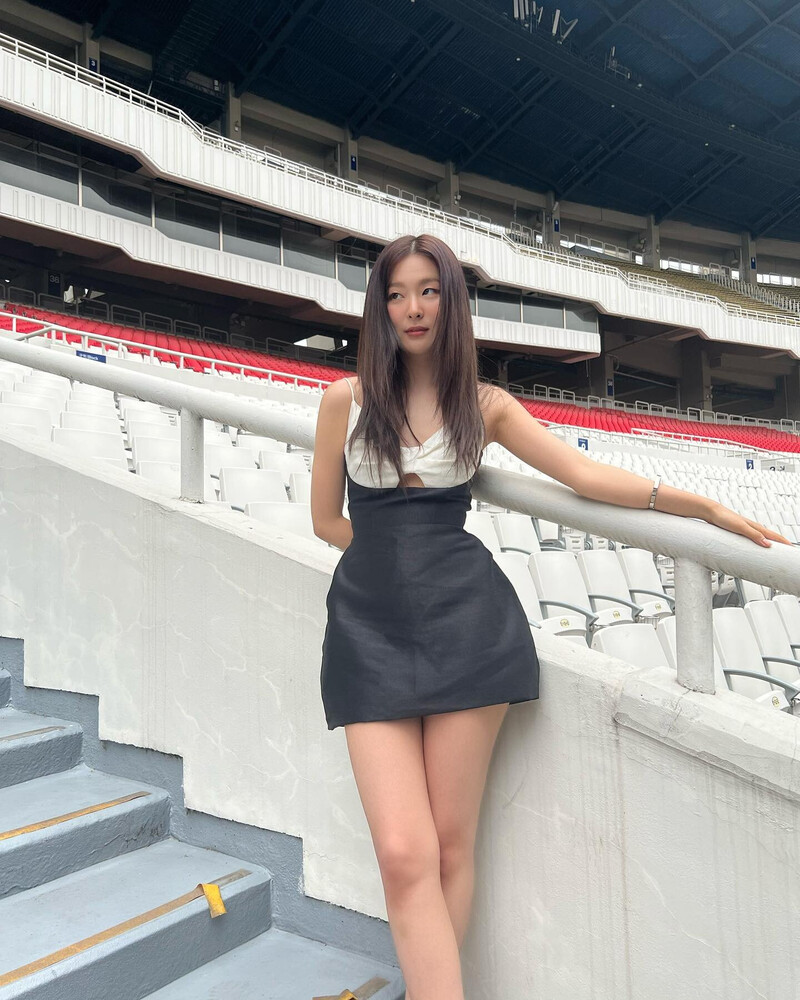 220619 Red Velvet Seulgi Instagram Update documents 4