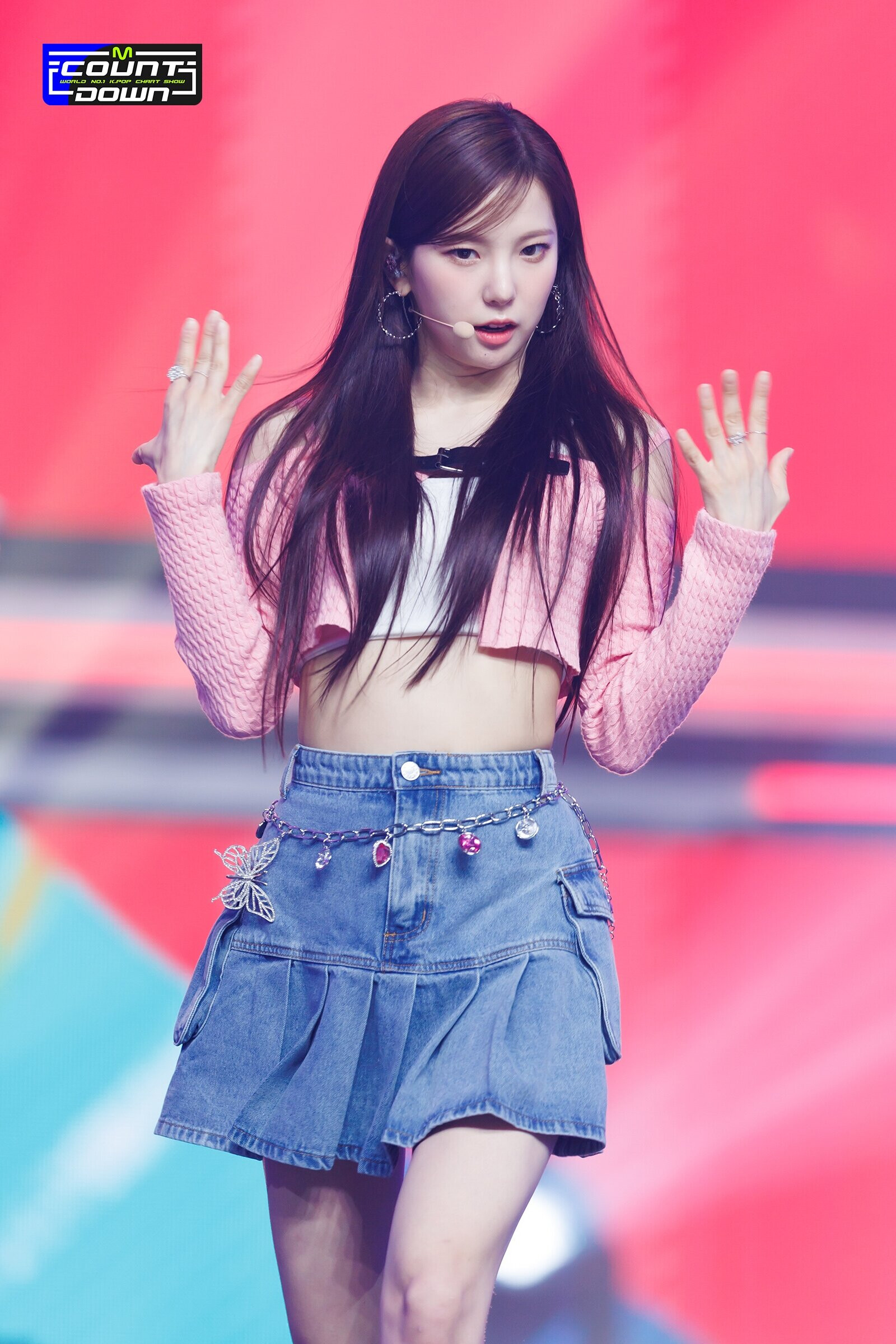 230420 Kep1er Yujin 'Giddy' at M Countdown | kpopping