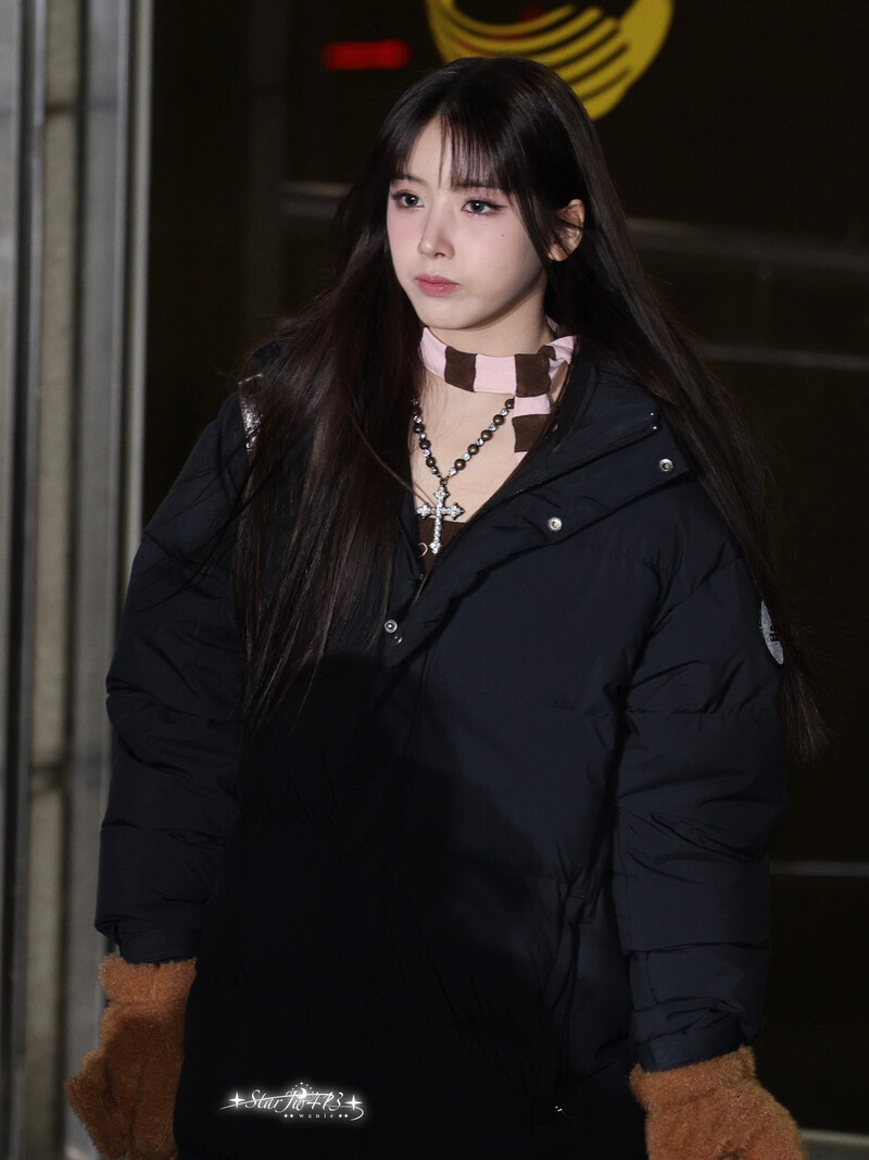 240202 NMIXX Jiwoo - Music Bank Commute documents 1