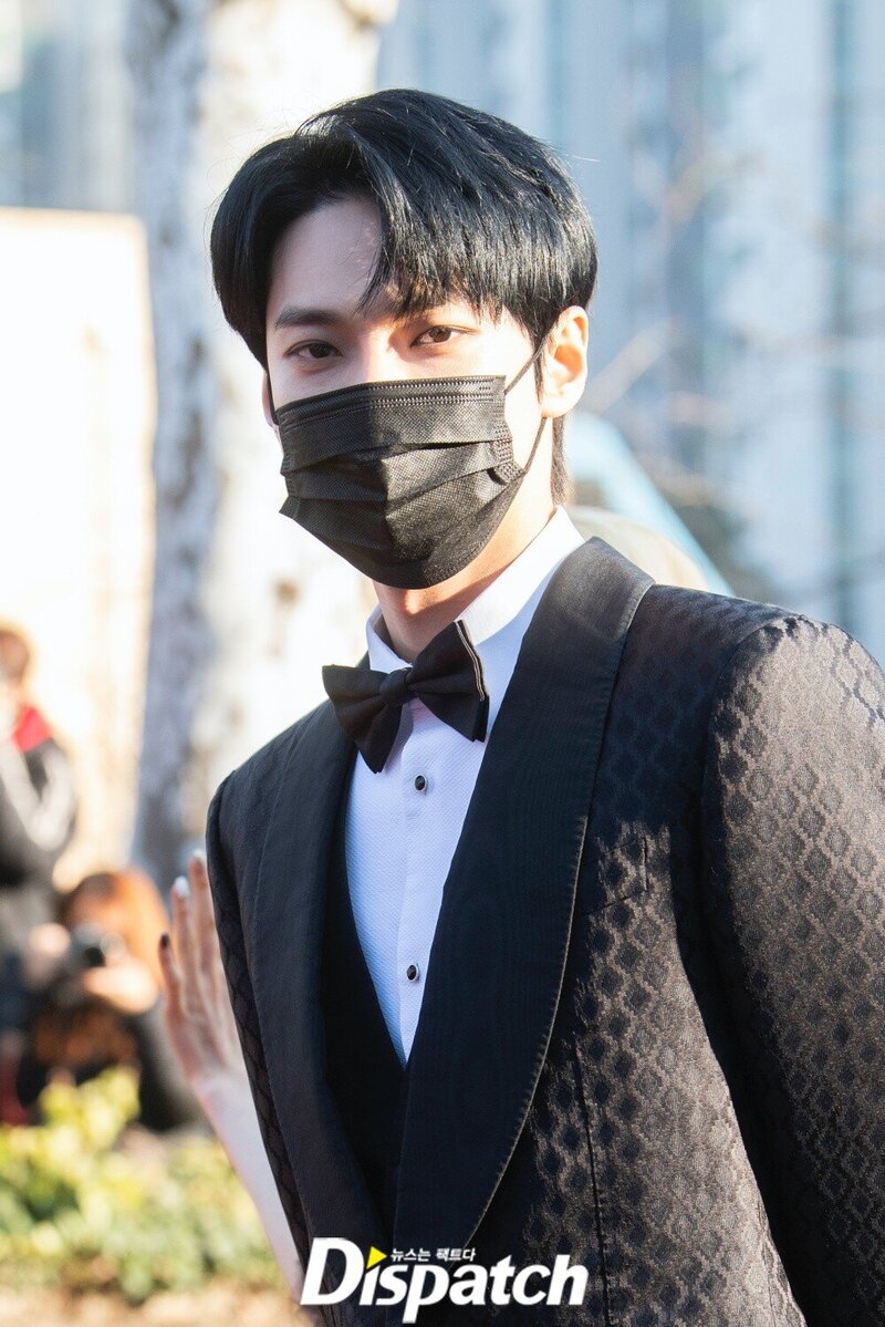 220127 DOYOUNG- 11th Gaon Chart Music Awards documents 2