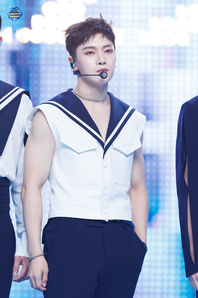 240425 ZEROBASEONE Matthew - 'SWEAT' at M Countdown documents 7