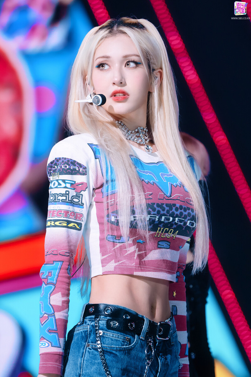 211121 SOMI - 'XOXO' at Inkigayo documents 13