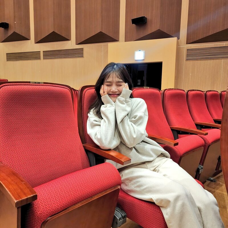 220501 OH MY GIRL Twitter Update - Hyojung documents 2