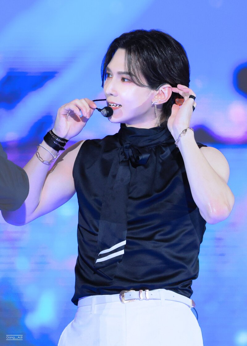 230430 ATEEZ Yeosang at SEOUL FESTA Event 2023 documents 3
