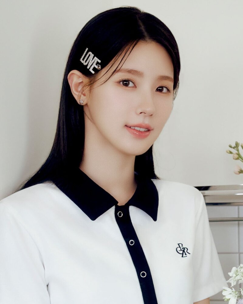 (G)I-DLE Miyeon for CTBRZ HS 23 Collection - Girl's Vacation documents 4