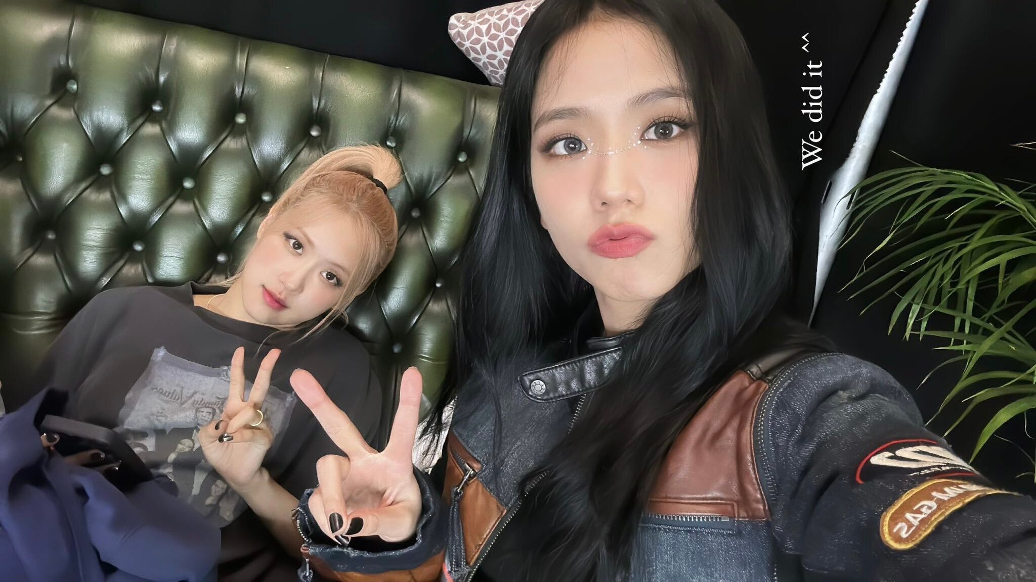 230703 ROSÉ INSTAGRAM STORY UPDATE WITH JISOO | kpopping