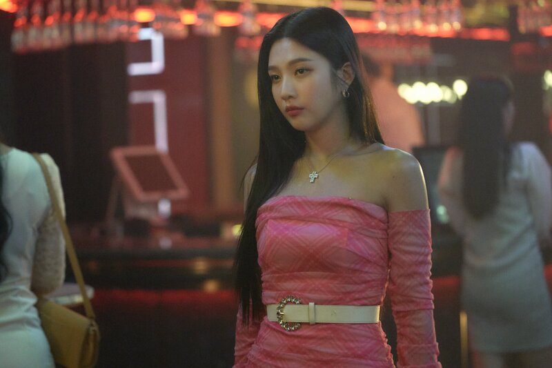 220118 SM Naver Post - Joy 'The One and Only' Behind documents 8