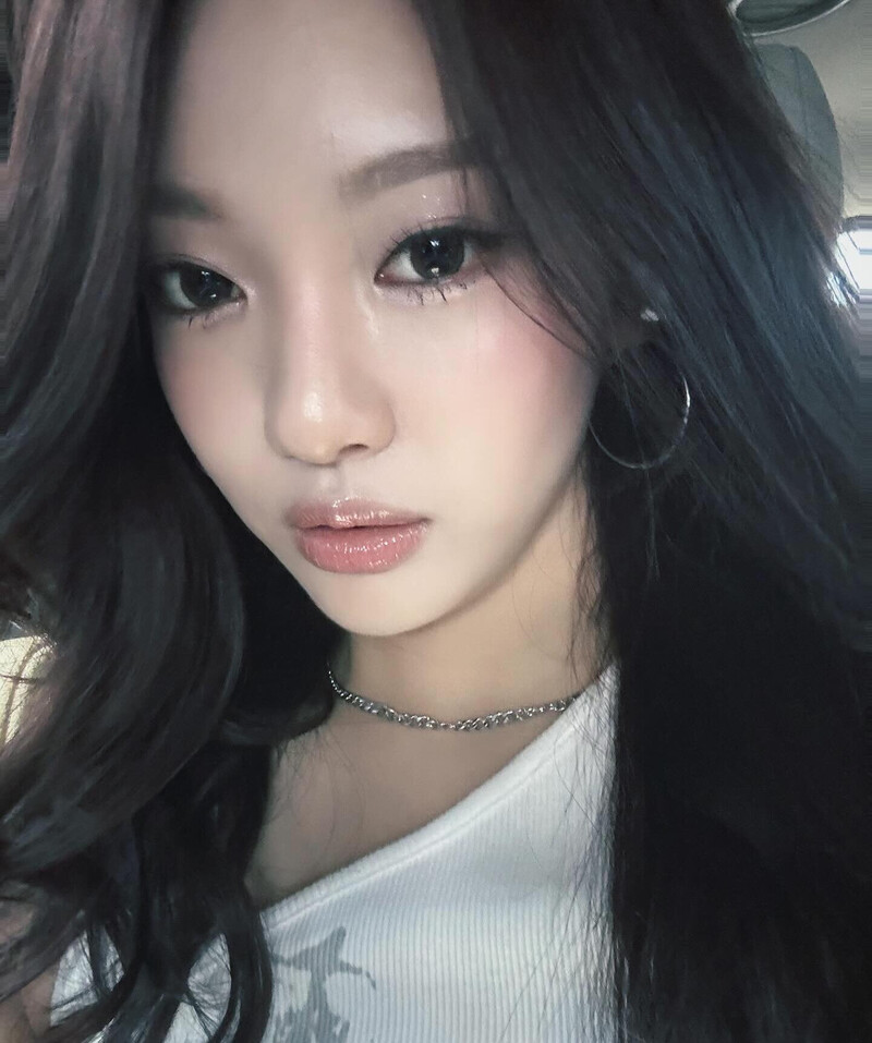 240522 - NINGNING Instagram Update documents 5