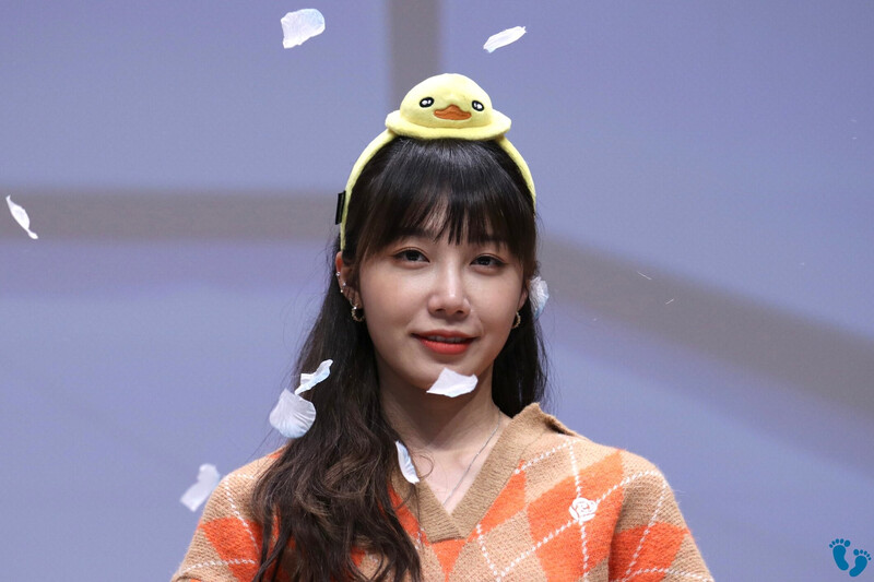 220219 Apink EUNJI at fansign event documents 11