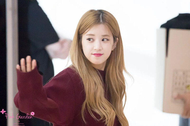 Chorong224_1.jpg