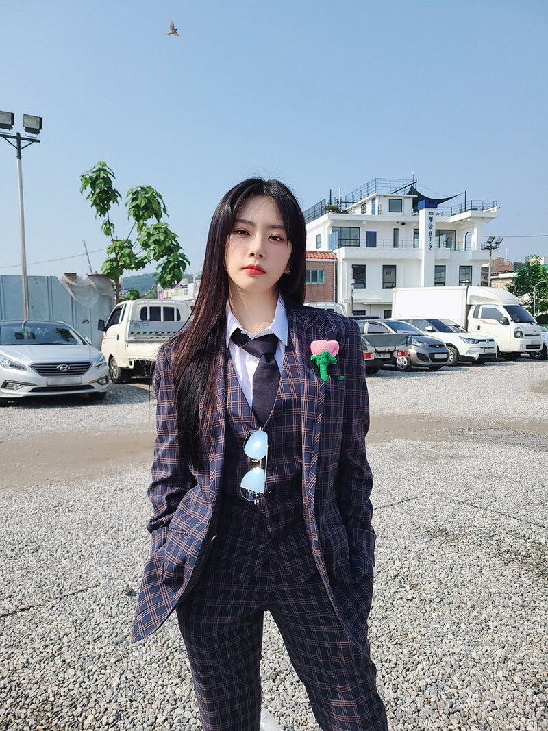 210617 Dreamcatcher Twitter Update - Jiu & Sua documents 5