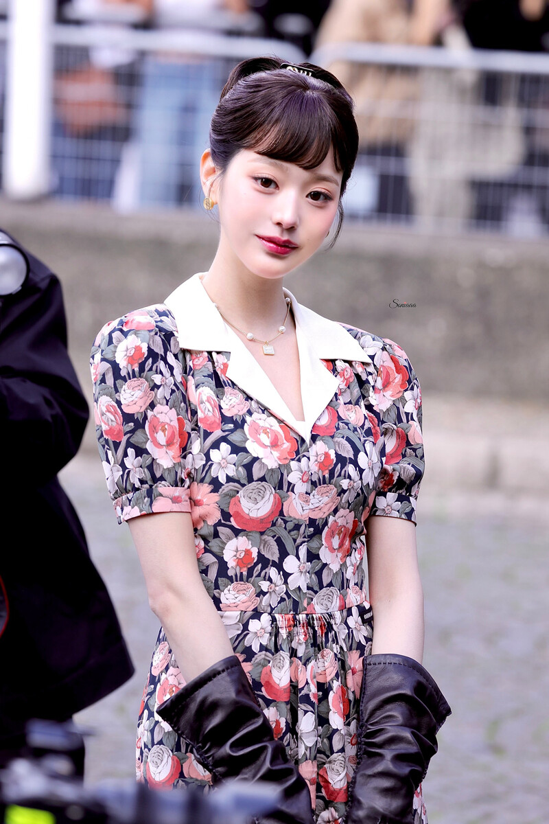 241001 IVE Wonyoung - Miu Miu SS25 Show at Paris Fashion Week documents 10