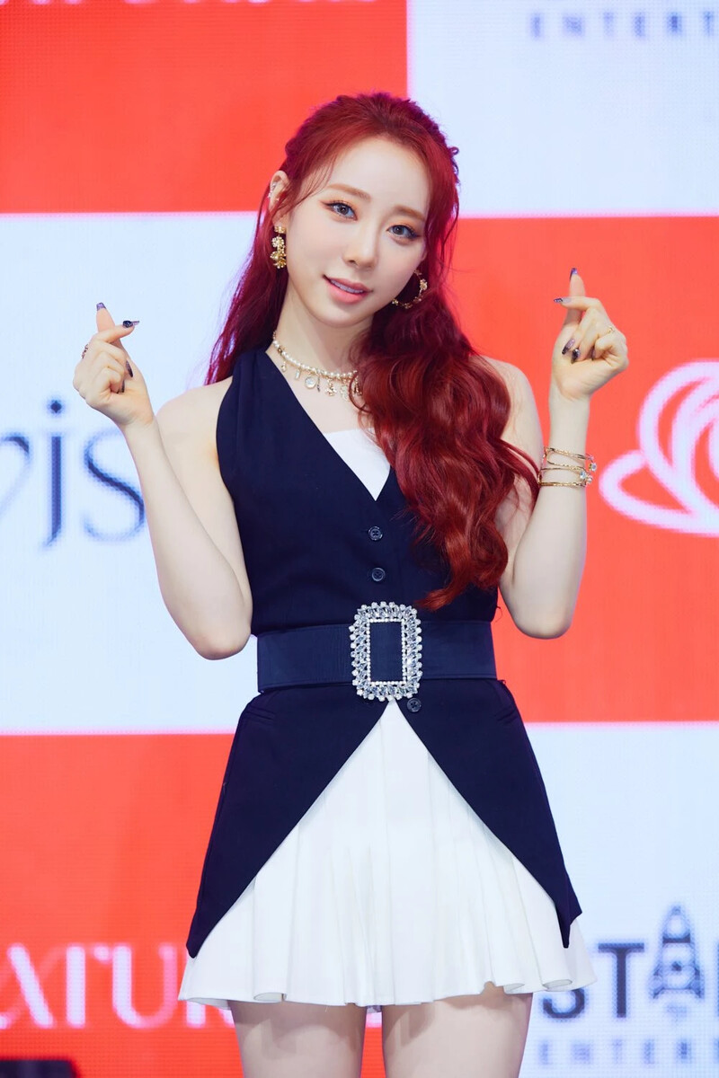 210331 WJSN Yeonjung - 9th Mini Album UNNATURAL Press Showcase documents 1