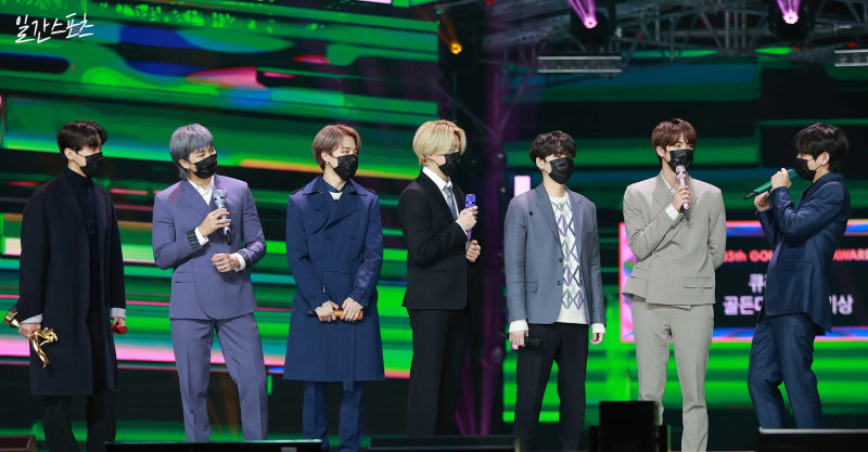 JTBC_Awards-ErXCLXPUUAE32WO-20210110-03-17.jpg