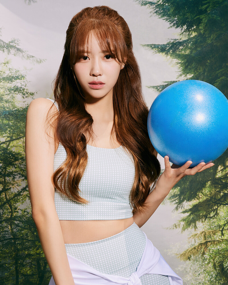 LEE MIJOO for BARREL FIT 22 Summer Spot Campaign documents 4